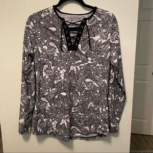 Coolibar Long Sleeve V Neck shirt Lace UP Black Paisley UPF50 size M